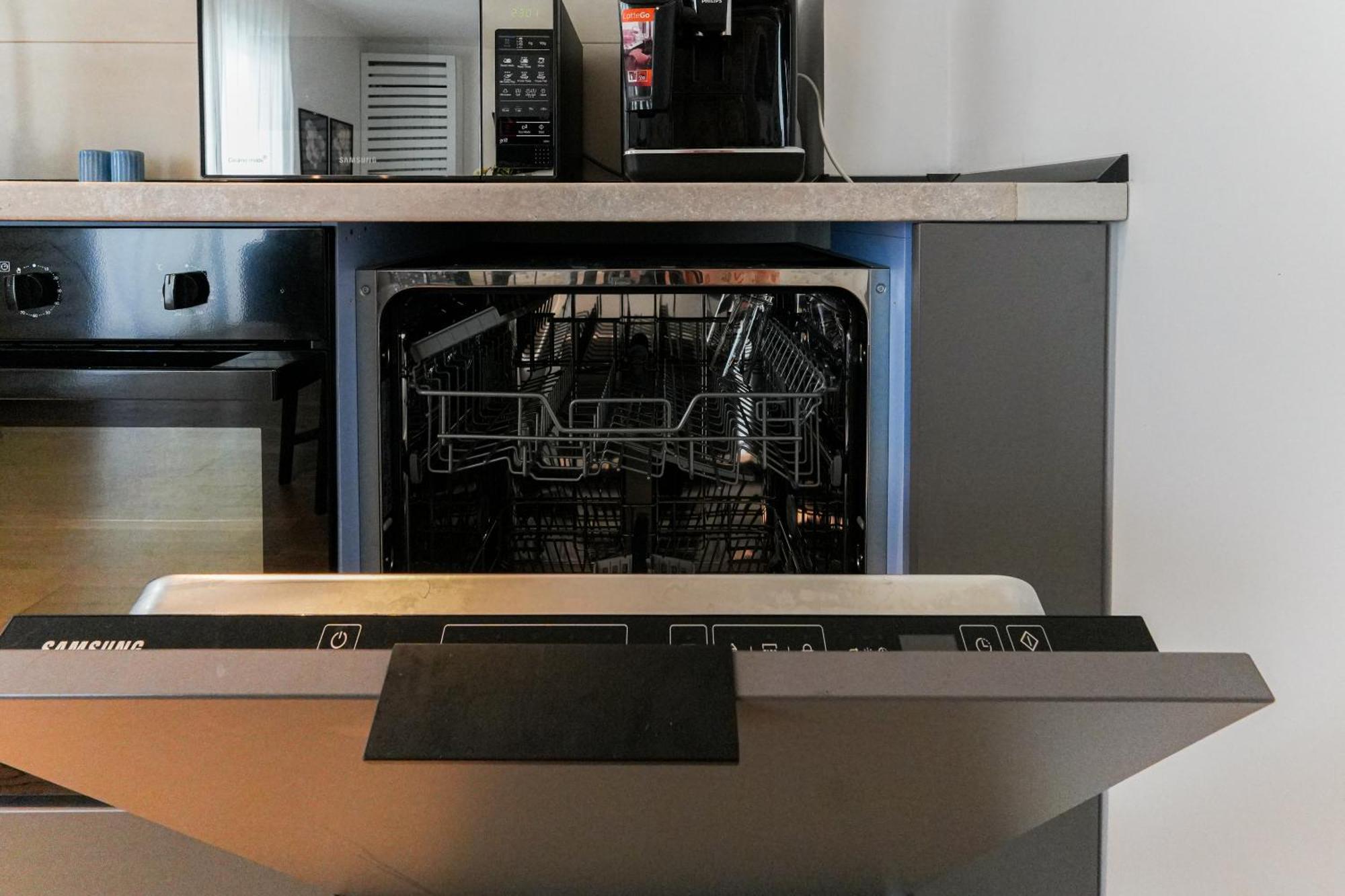 Maria - Modern Apartment With Parking And Workspace 부쿠레슈티 외부 사진