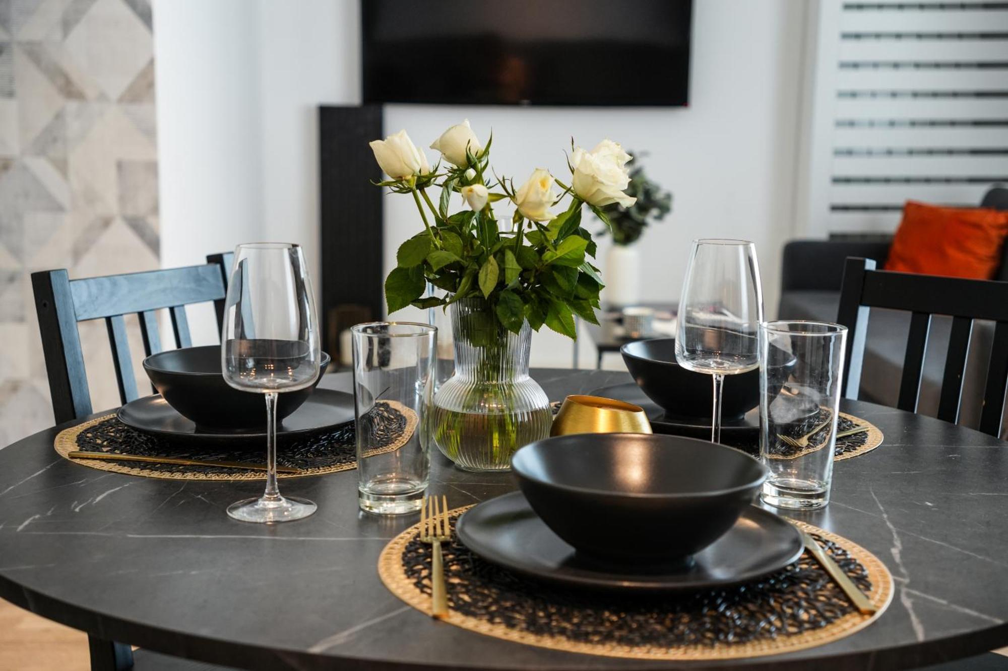 Maria - Modern Apartment With Parking And Workspace 부쿠레슈티 외부 사진